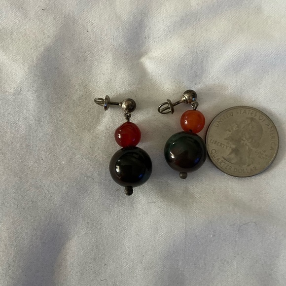 Vintage Screwback Stone Earrings - Picture 4 of 4